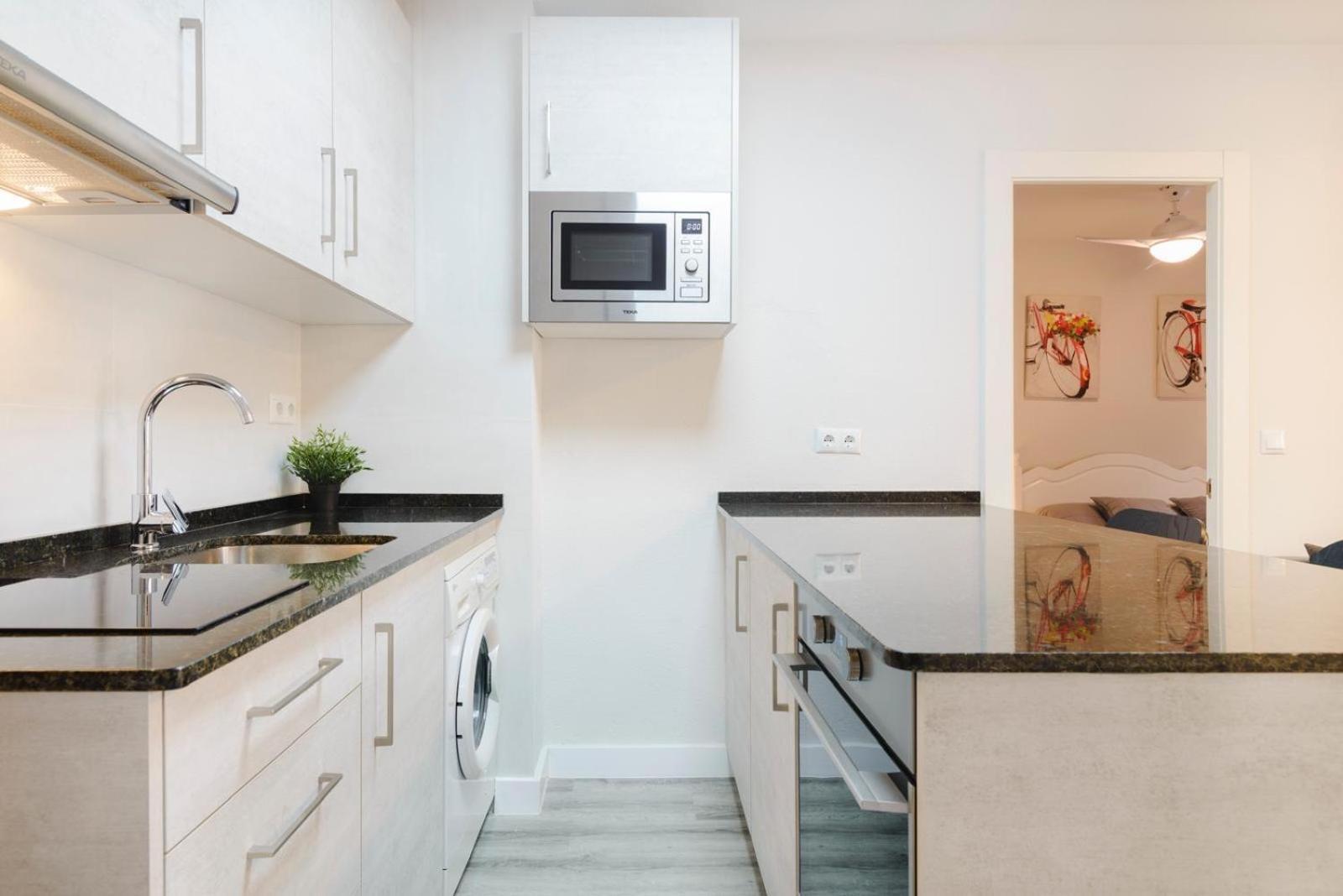 Apartamento Primera Linea De Playa 푸엔히롤라 외부 사진