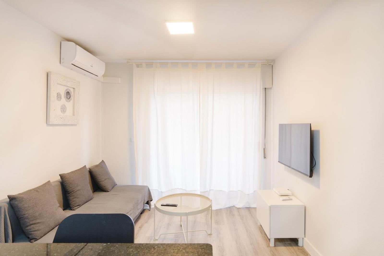 Apartamento Primera Linea De Playa 푸엔히롤라 외부 사진