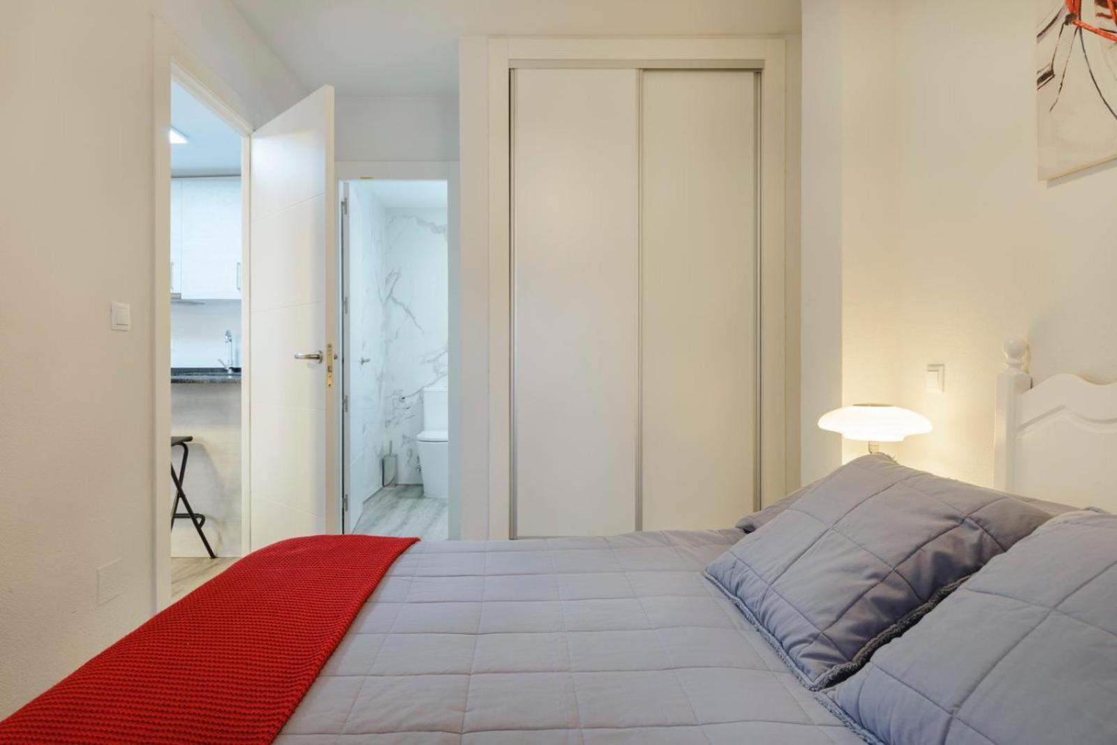 Apartamento Primera Linea De Playa 푸엔히롤라 외부 사진